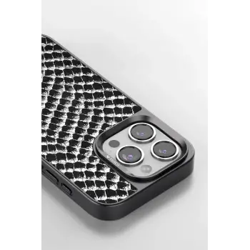 Venco iPhone 16 Viper Kapak - Siyah