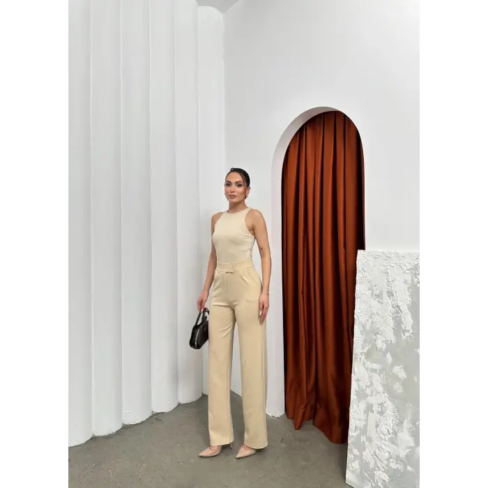 Cırtlı pantolon krep bej pt