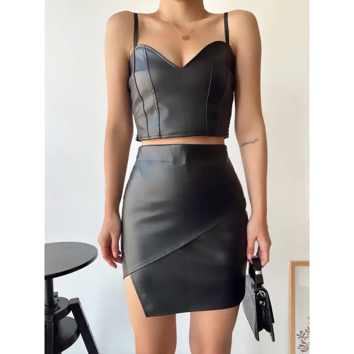 Kapaklı asimetrik model deri etek siyah s240106