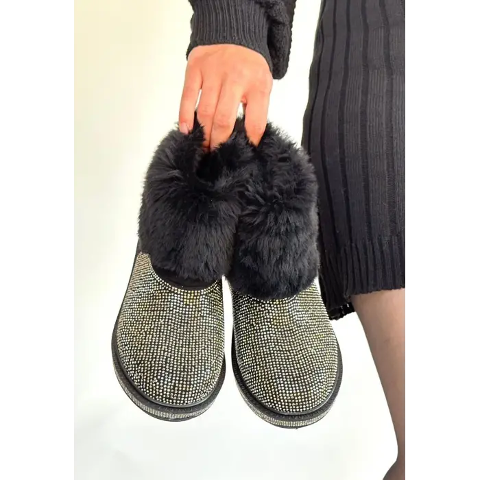 Linka Siyah Süet Gümüş Boncuk İşlemeli Bot