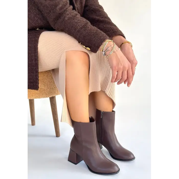 Tendy Kahverengi Cilt Topuklu Bot