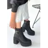 Lonji Siyah Cilt Topuklu Bot