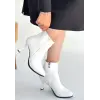 Mişha Beyaz Cilt Topuklu Bot