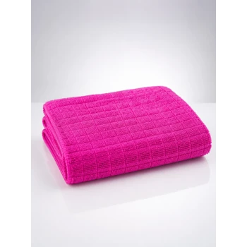 PEMBE KARELİ BEZ