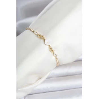 Pirinç Gold Renk Çiçek Model Su Yolu Kadın Bileklik