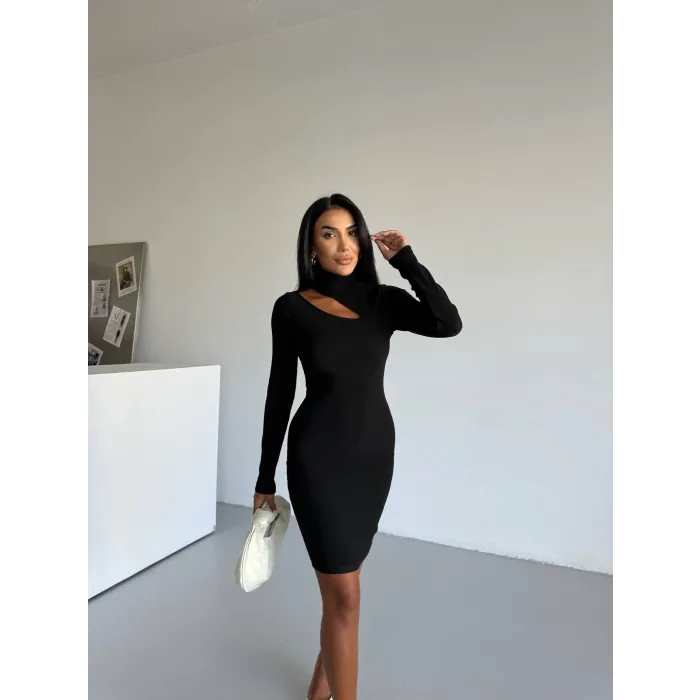 Boğazlı gögüs dekolteli elbise siyah f2333