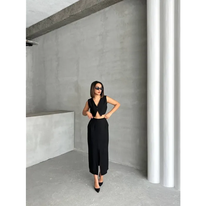 Çilek takım etek yelek