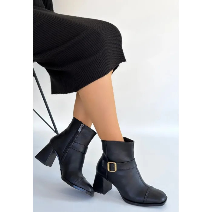 Mejjo Siyah Cilt Topuklu Bot