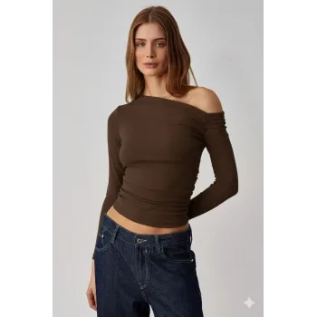 Asimetrik yaka bluz kahve pt