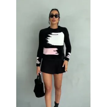 Bıyıklı triko kazak siyah