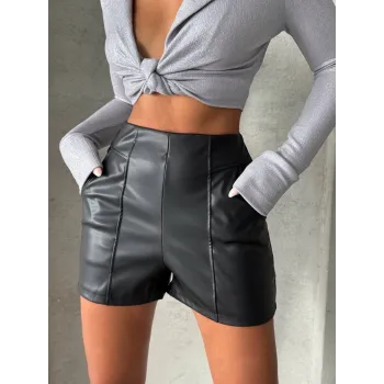 Parçalı cepli deri şort siyah w26312