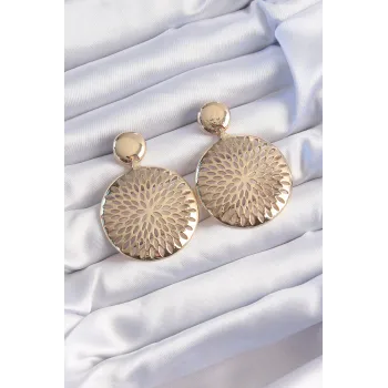 Pirinç Gold Renk Oval İşlemeli Küpe