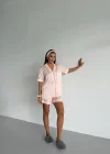 Powder Pink Premium Şortlu Pijama Takımı – Saten Dokulu, Şık & Rahat Ev Giyimi