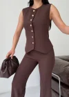 Zarif Kahve Takım – Modern Kesim Yelek & İspanyol Paça Pantolon Kombin