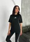 Siyah Şerit Detaylı Spor Tayt Oversize T-Shirt Takım