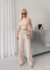 Krem Krinkıl Kumaş Crop Top & Palazzo Pantolon İkili Takım - Yaz Şıklığı
