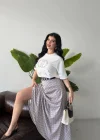 Beyaz-Açık Bej Oversize Tişörtlü Etek Takım