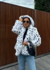Leopar Kapşonlu İçi Astarlı İthal Kürk Kaban