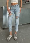 Mavi Yırtık Mom Jean Pantolon