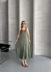 Yeşil Askılı Akışkan Elbise