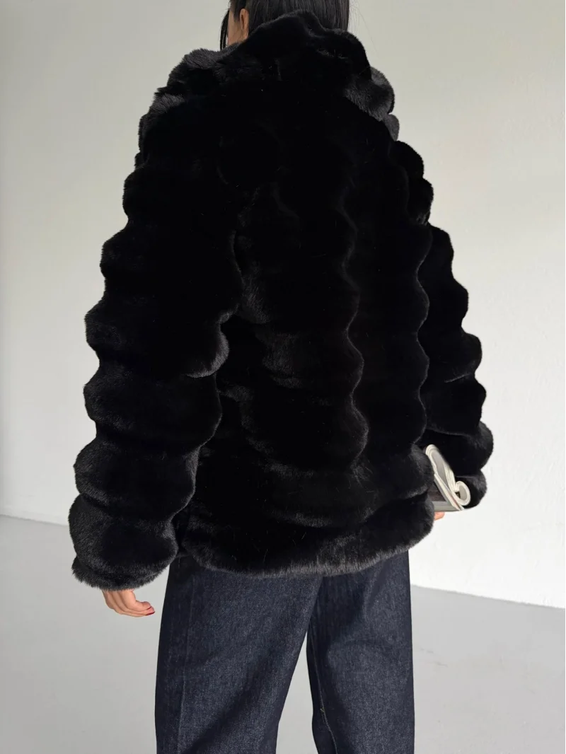 Noir Luxe Dalga Dokulu Premium Kürk Ceket