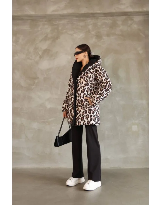 Çift Taraflı Kas Tüyü Özeliği Leopar Mont