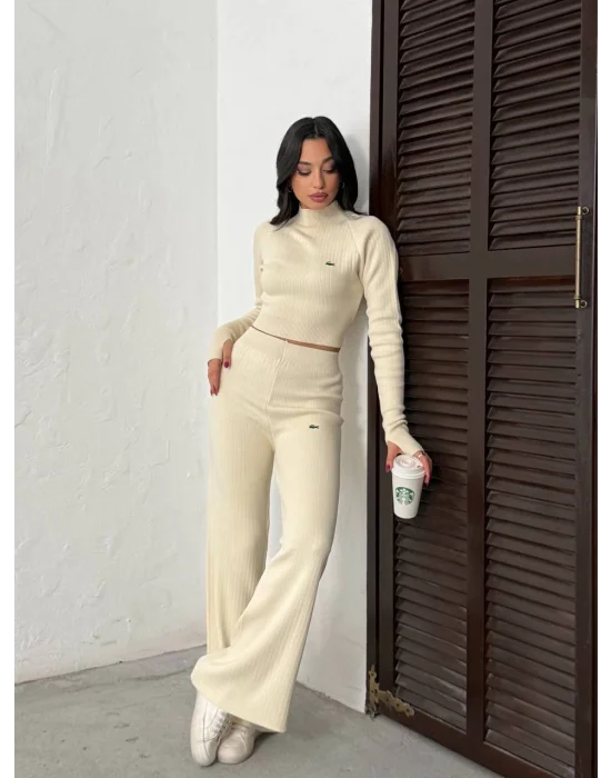 Krem Koste Triko Takım