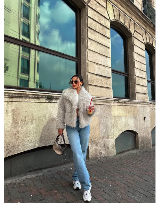 Taş Şal Yaka İçi Astarlı Kürk Kaban