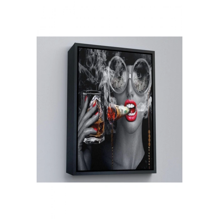Ahşap Çerçeveli Dolar İle Gözlüklü Sigara İçen Kadın Tablosu-7797