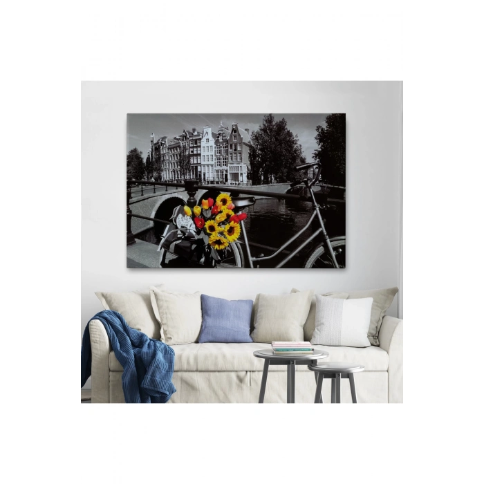 Amsterdam Kanallarındaki Bisiklet ve Laleler Tablosu-6594