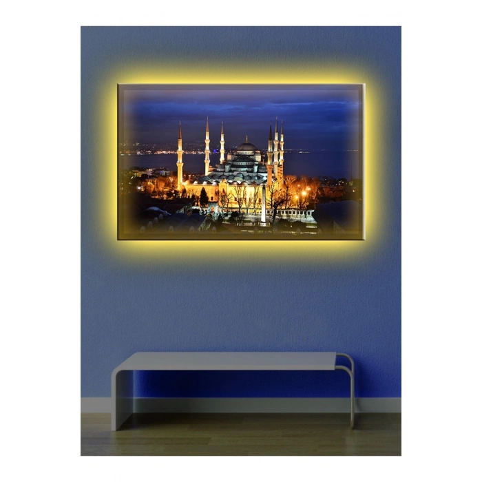 Led Işıklı Camii Gece Görünümlü