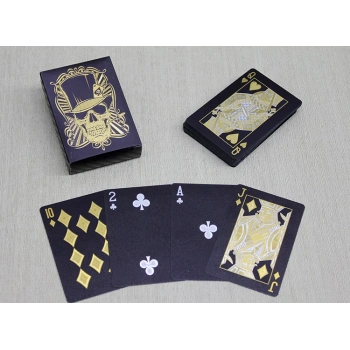 Altın Kurukafa Tasarımlı Siyah İskambil Oyun Kartı