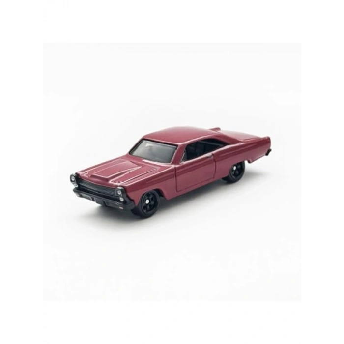 1966 Model Araç Maketi - Detaylı ve Gerçekçi Tasarım