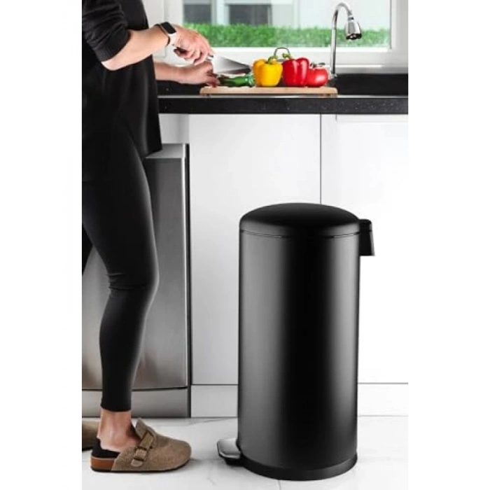 40 Litre Kapasiteli Paslanmaz Çelik Çöp Kovası - Mat Siyah