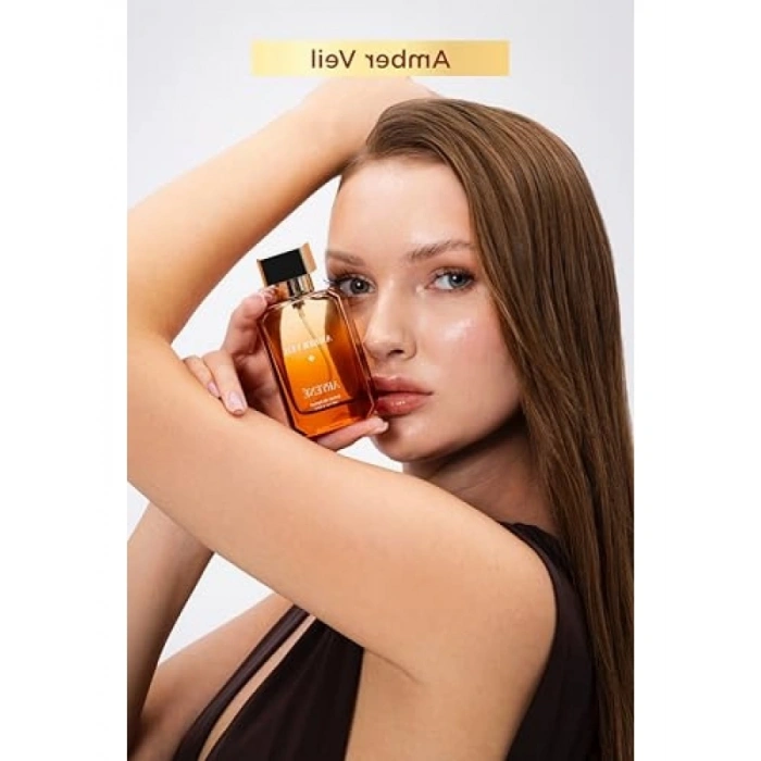 50 ml Kadın Parfüm - Işıltılı Meyve ve Çiçek Notaları