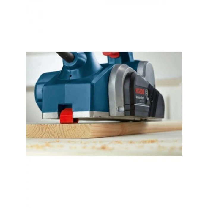 650 W Elektrikli Planya - 82 mm Kesim Genişliği