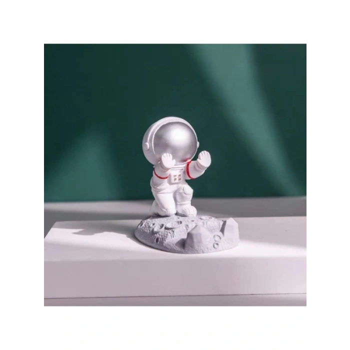 Astronot Tasarımlı Çok Fonksiyonlu Telefon Standı