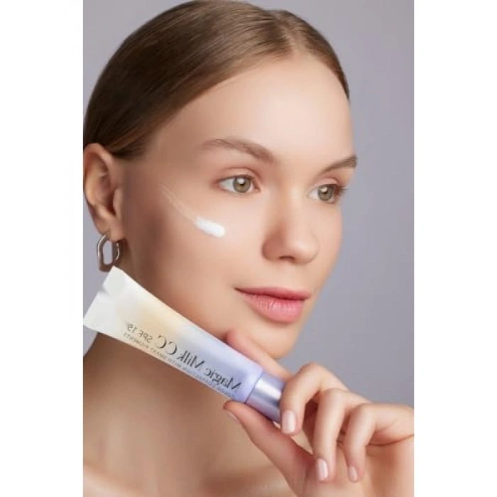 Cilt Tonu Eşitleyici Cc Krem - SPF 15 Koruma (51 Medium Deep)