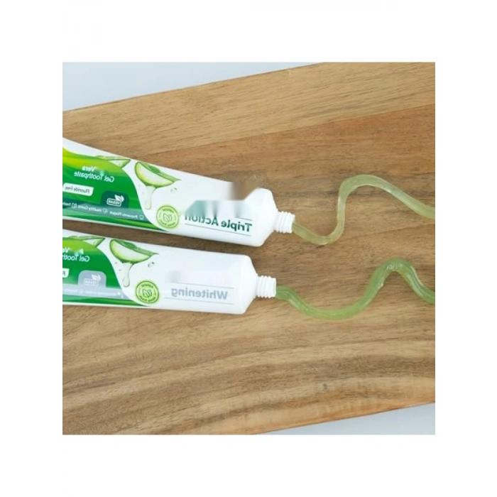 Florürsüz Ekstra Beyazlatıcı Diş Macunu, Aloe Vera ve Çay Ağacı Yağı İçerikli, 100 ml