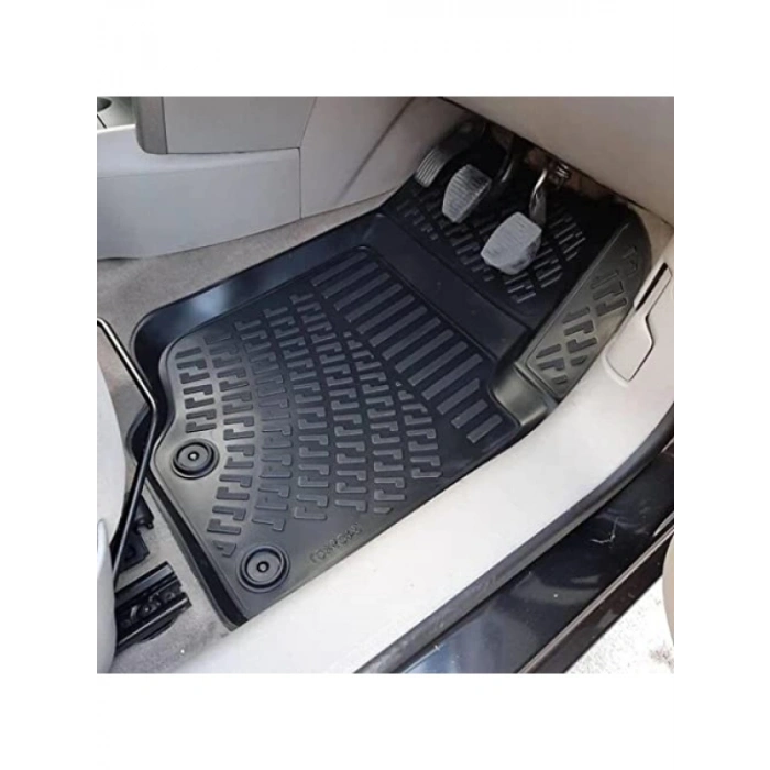 Havuzlu Paspas - Volkswagen Passat B8 (2015 sonrası) İçin Uygun