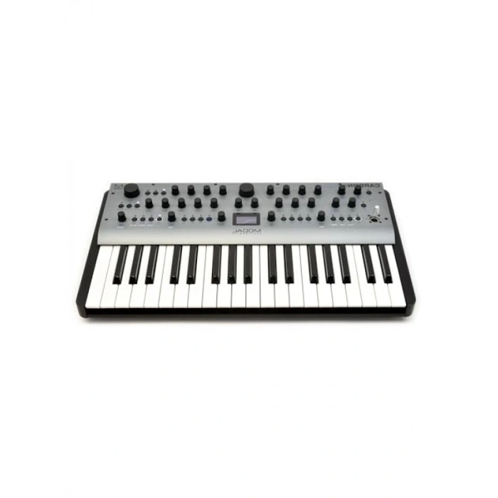 Hibrit Wavetable Sentezleyici - 8 Sesli Polifoni ile 500 Preset