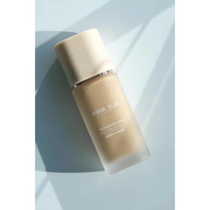 Kırışıklık Karşıtı Nemlendirici Fondöten - SPF30, Parlak Bitiş
