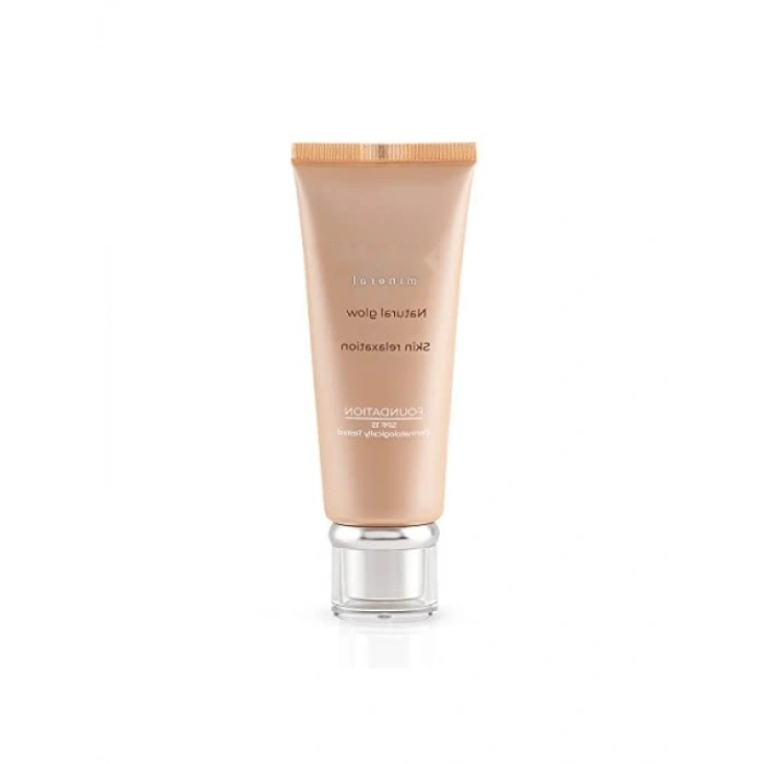 Mineral SPF 15 Kapatıcı Fondöten - 401 Saten Bitiş