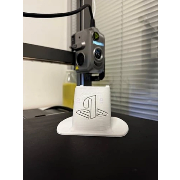 Minimalist Beyaz PS5 Kontrolcü Kol Standı - Şık ve Dayanıklı Tasarım
