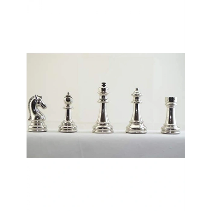 Parlak Metal Klasik Satranç Taşı
