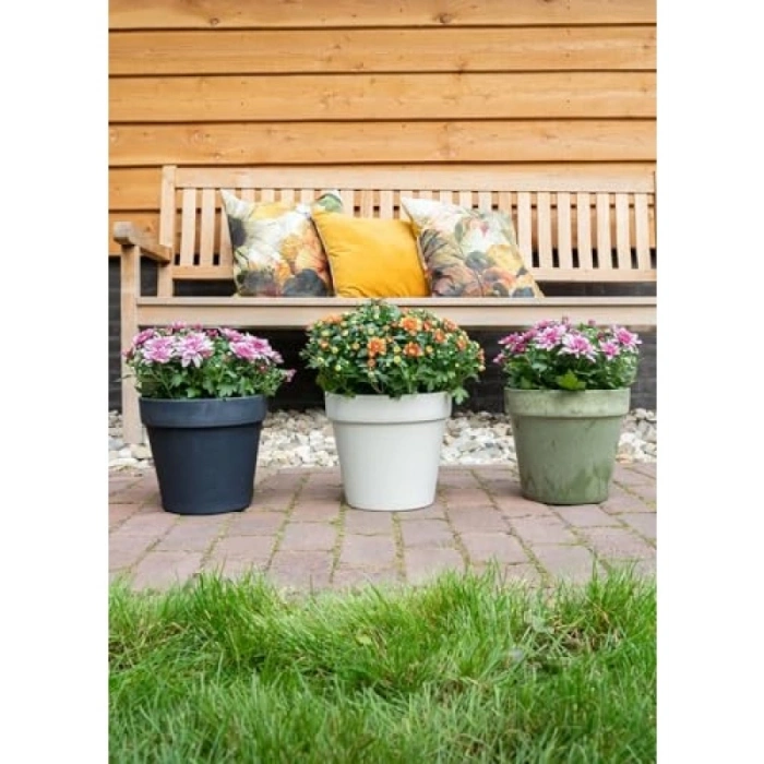 Siyah Plastik Saksı 25x23 cm