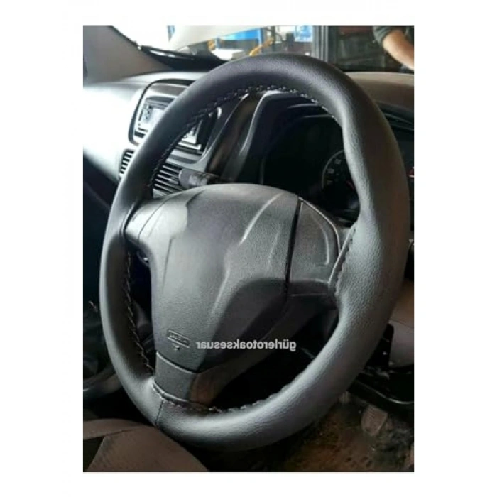 Suni Deri Direksiyon Kılıfı Soft Siyah, Fiat Linea Uyumlu