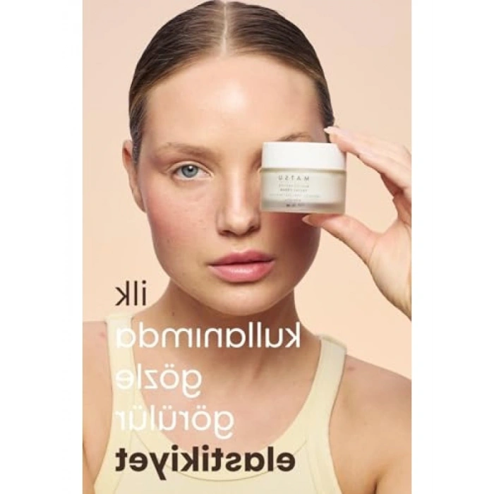 Ultra Nemlendiren ve Onarıcı Yüz Kremi 50ml