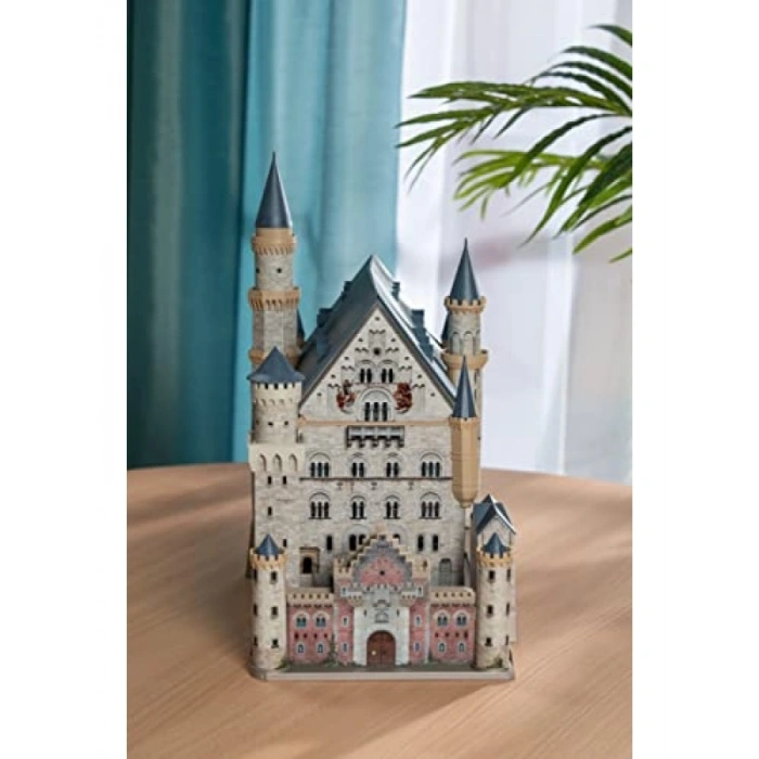 Yapıştırıcı Gerektirmeyen 3D Neuschwanstein Yapboz