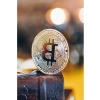 Bitcoin Hatıra Sikkesi, Şeffaf Kutuda